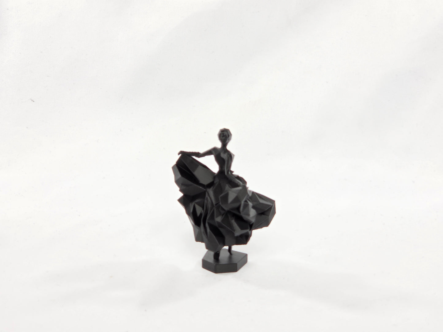 🩰 Geometrische Ballerina – Figur